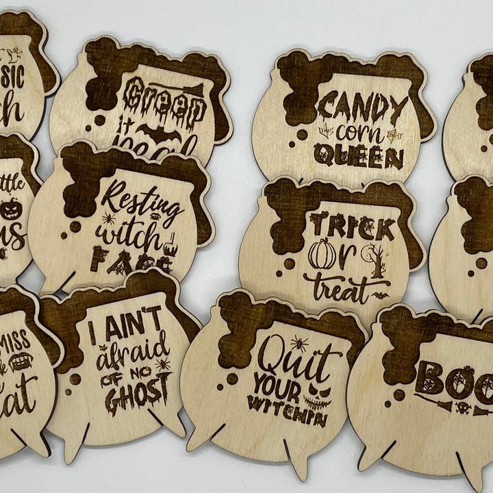 Velvet Guillotine - Wholesale Embroidery/Cross Stitch Supplies - Bubbling Cauldron Wooden Bobbins for Floss Organization2