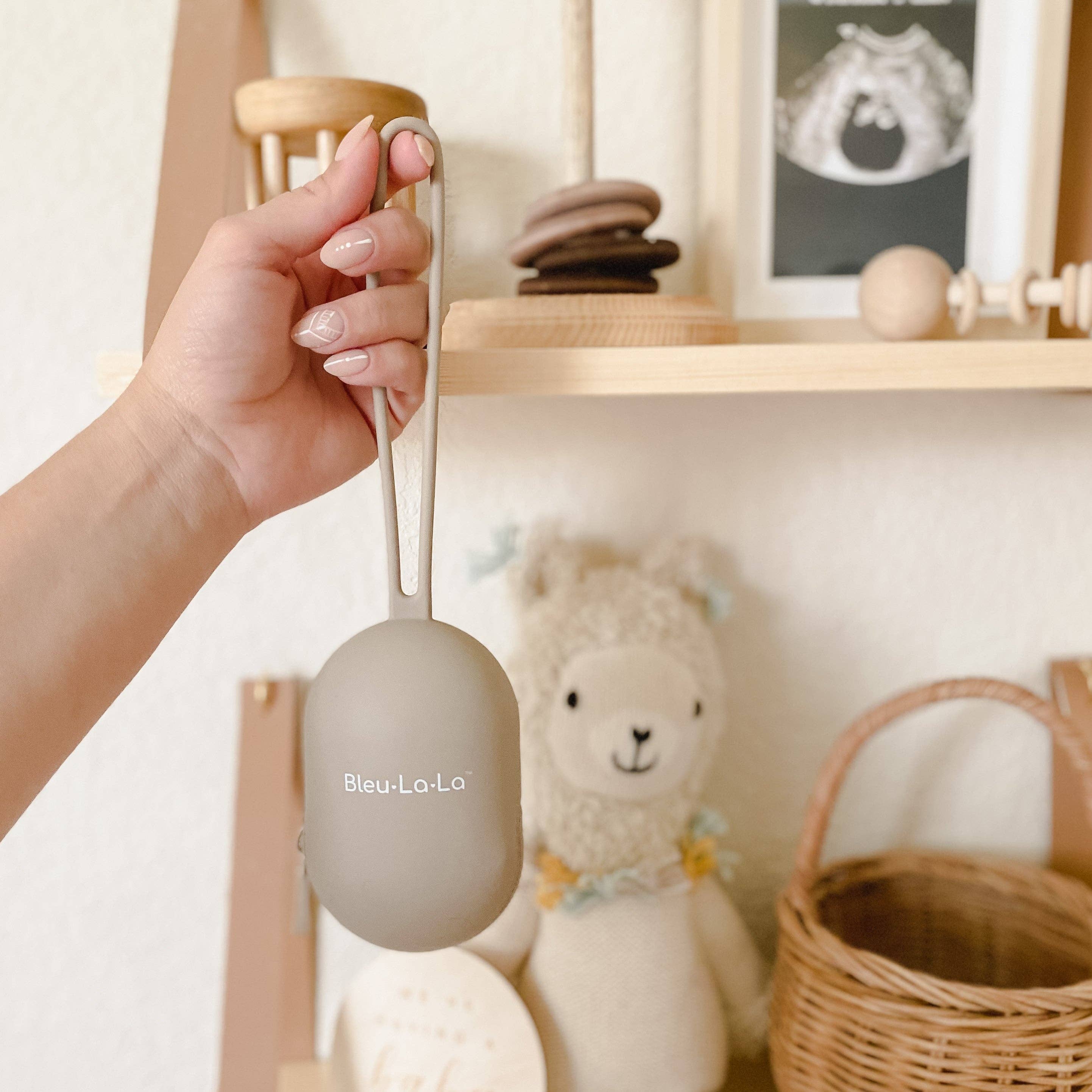 Bleu La La - Wholesale Pacifier - Baby - Soft Silicone Pacifier Case1