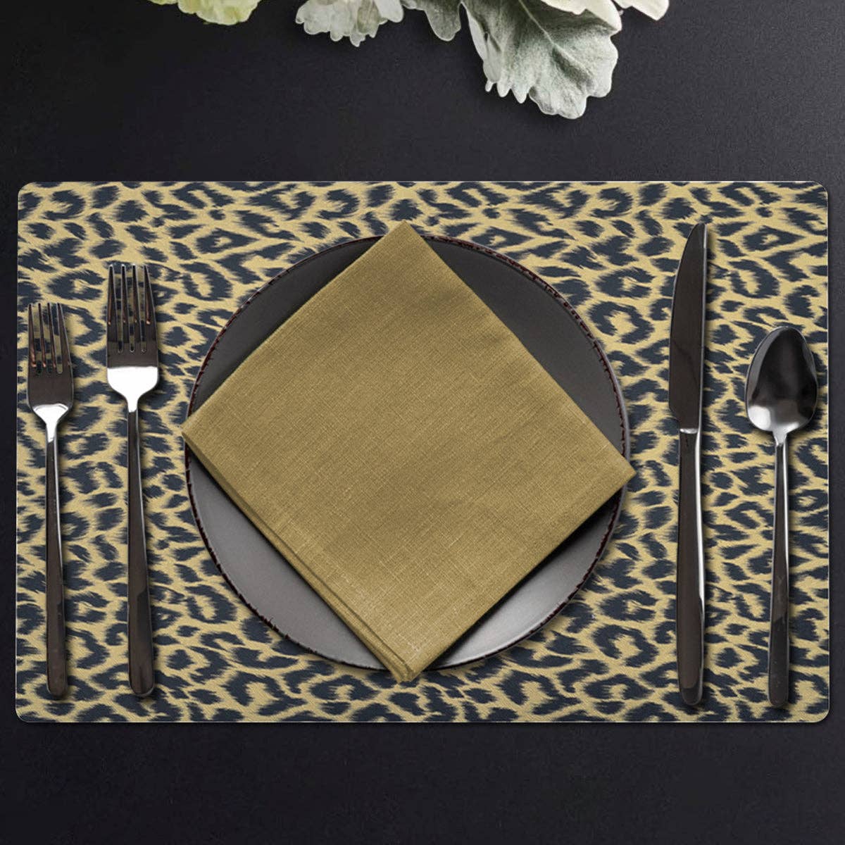 Gold Black PVC Placemats - Set of 4 and 6 for wholesale on Faire1