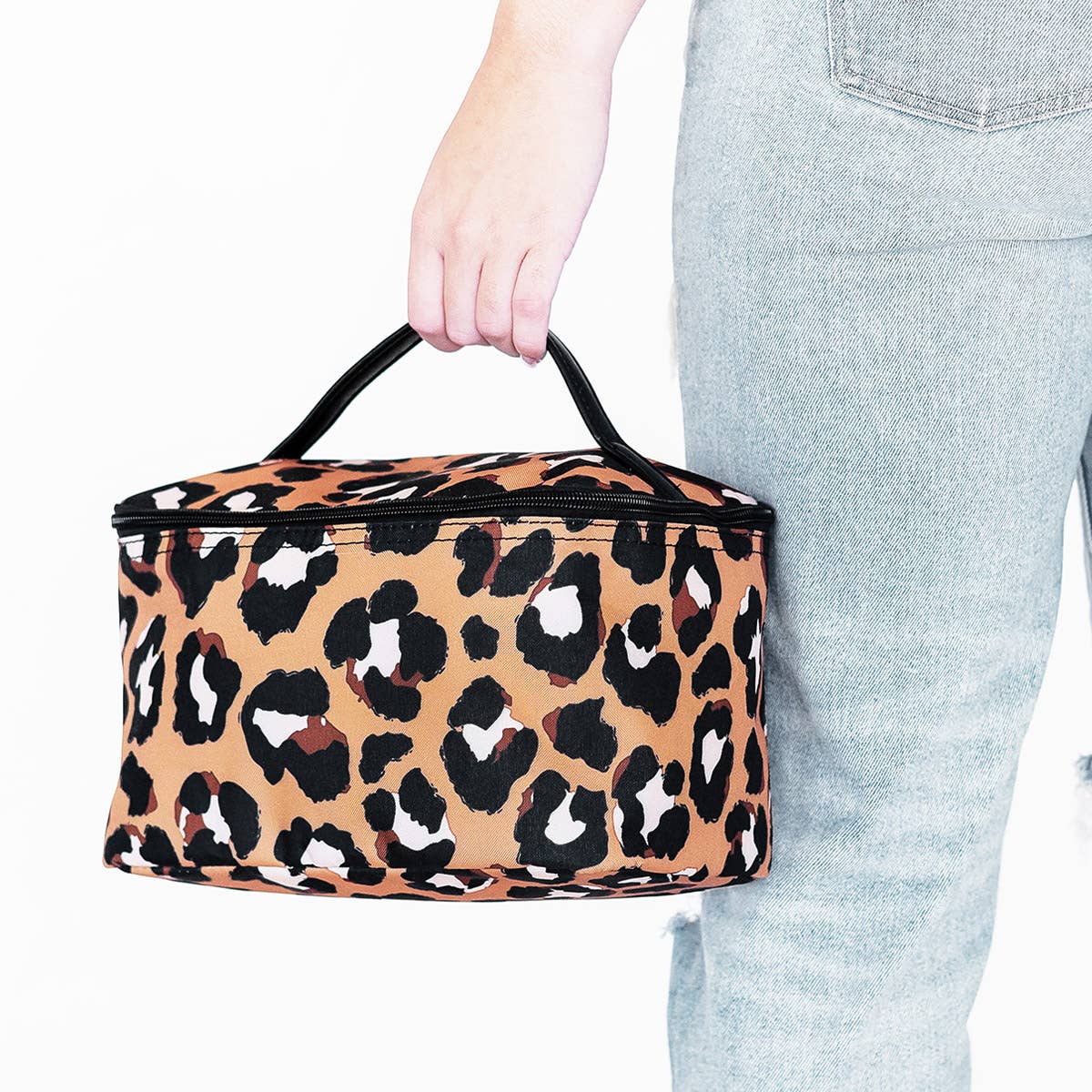 Viv&Lou - Wholesale Makeup/Cosmetic Bag - Spotlight Leopard Cosmetic Bag3