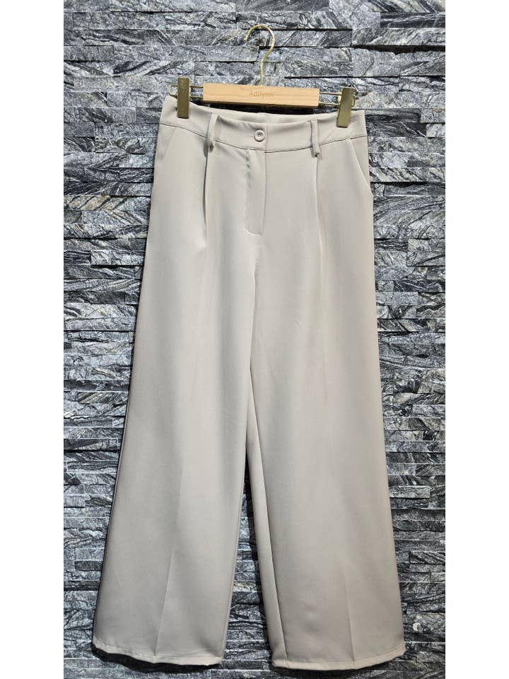 Pleated trousers, two side pockets UL21156 Taupe for wholesale on Faire