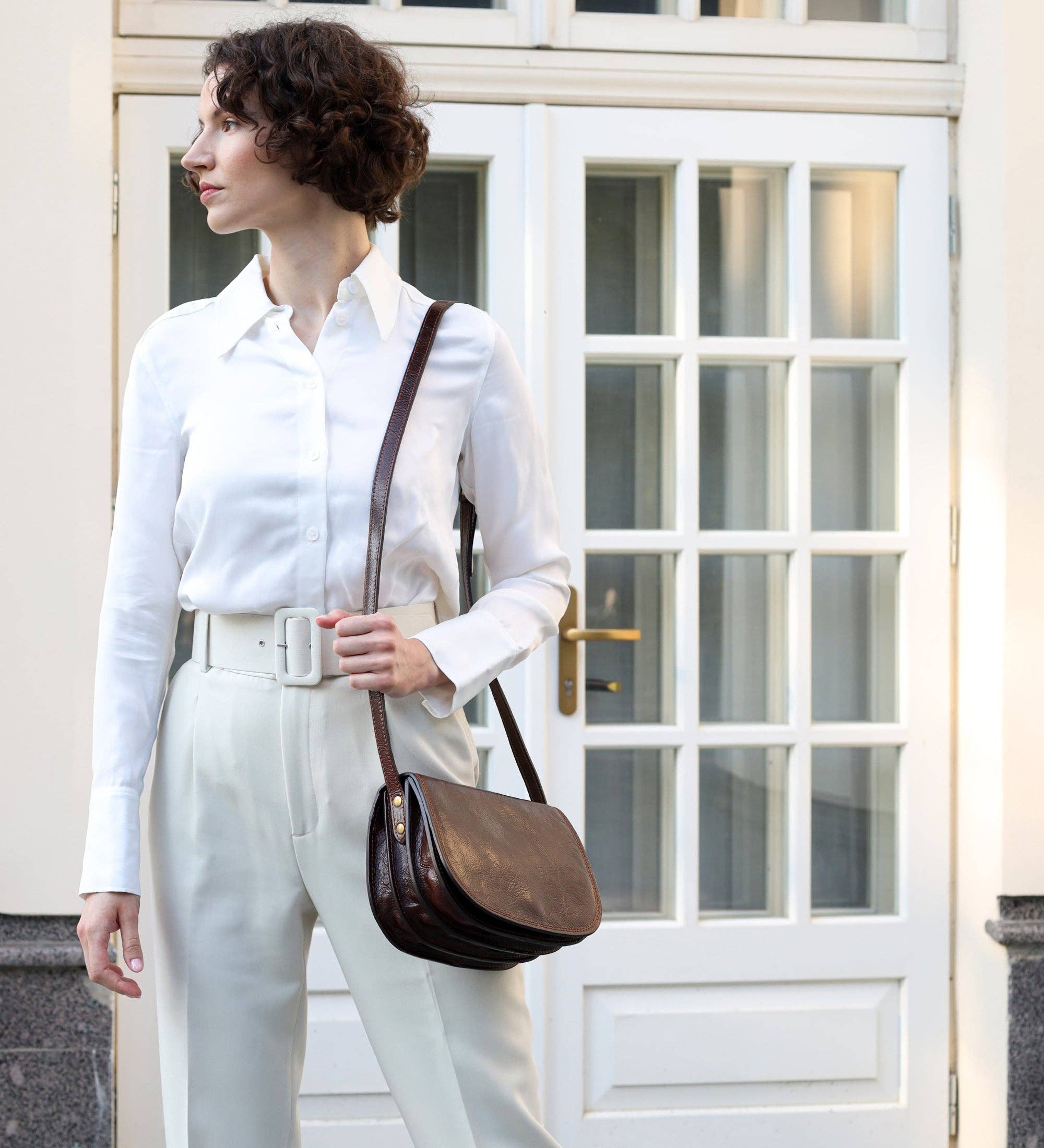 Time Resistance – wholesale Crossbody bag – Women's – Leather Saddle Bag for Women - Moonfleet29