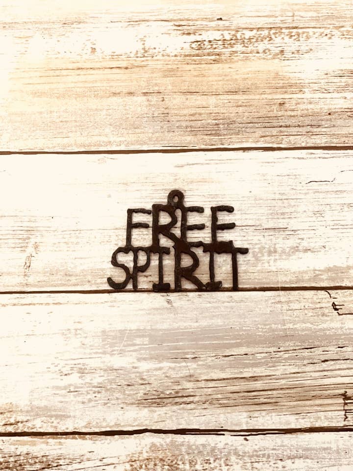 Charm Free Spirit per la vendita all'ingrosso da parte di Universal Ironworks USA