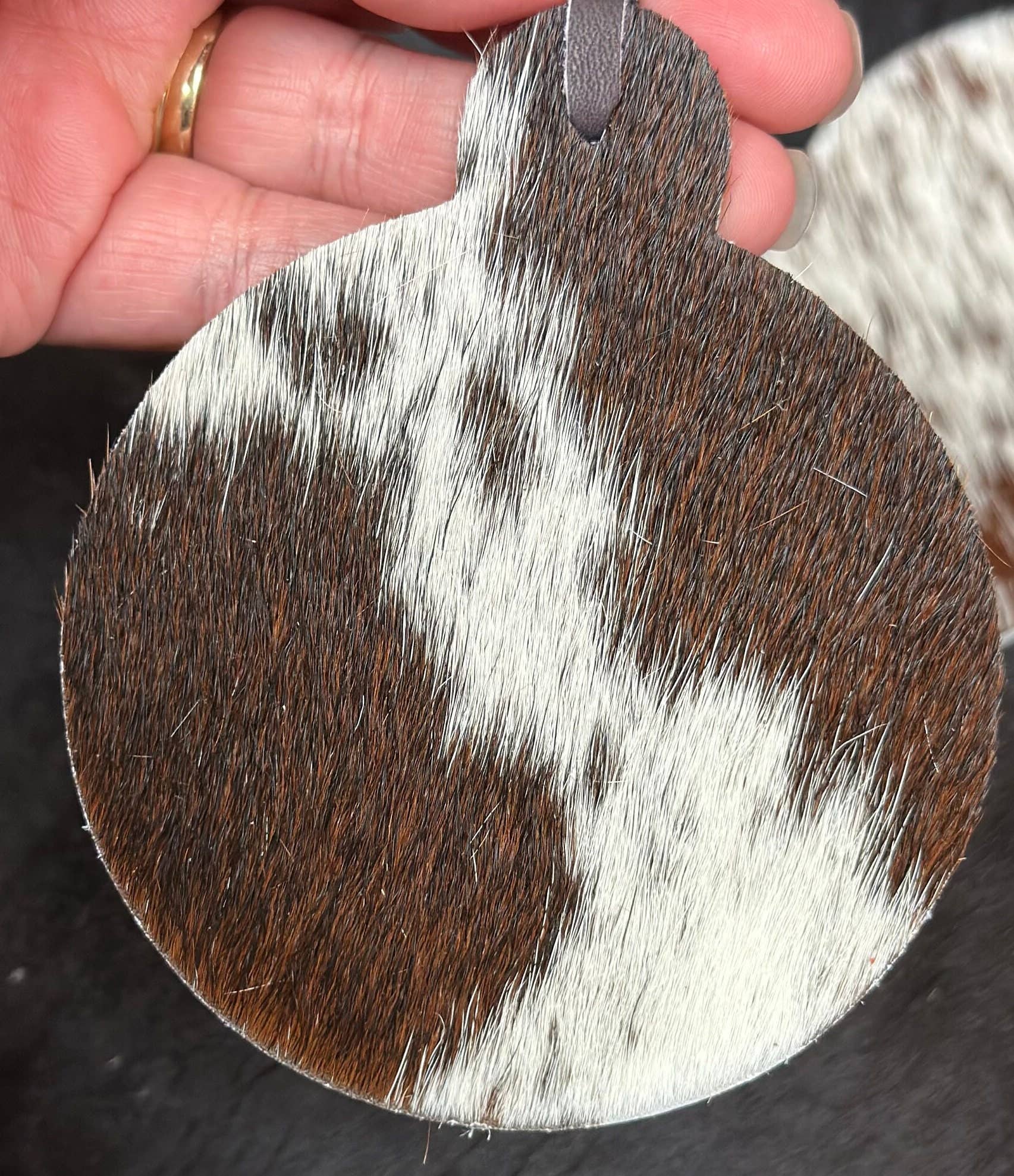 Cowhide Texas Store Inc - Wholesale Ornament Set - Cowhide Double-Sided Hair on Hide Christmas Ornament Box Set6