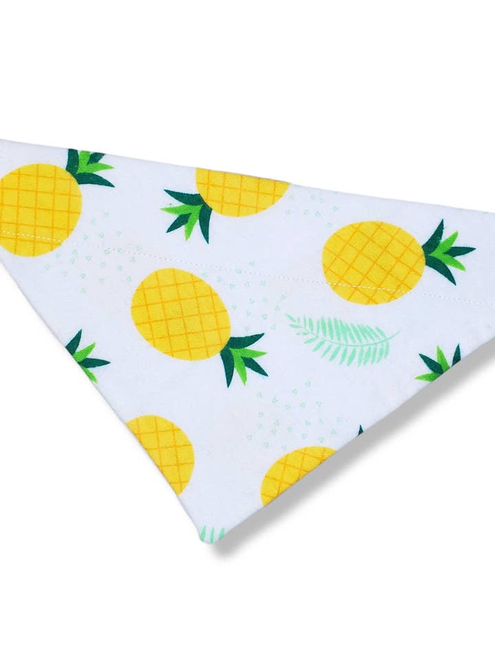 Bandana ananas per la vendita all'ingrosso da parte di Pawtastic Attire