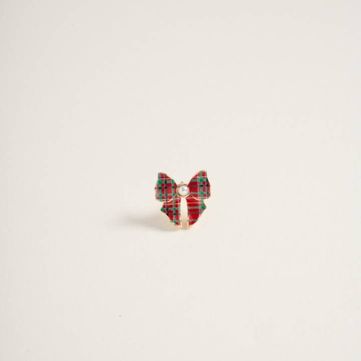 Designature New York - Wholesale Stud/Post Earrings - Christmas Pattern Ribbon with Pearl Post Earrings16