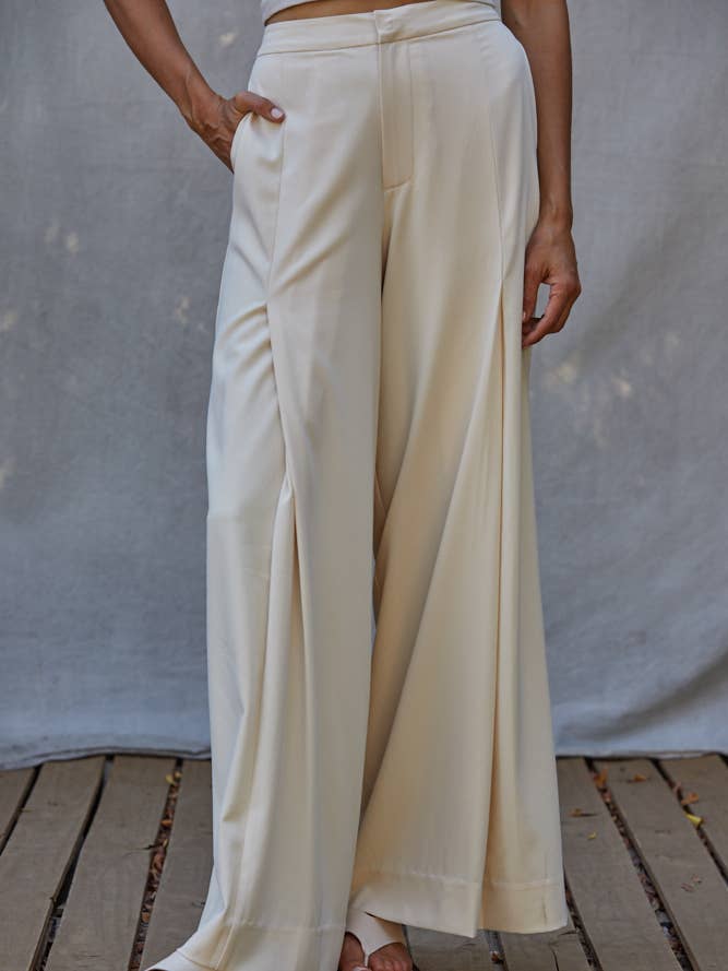 L5759 | Vävda byxbyxor med hög midja med breda ben för wholesale av By Together