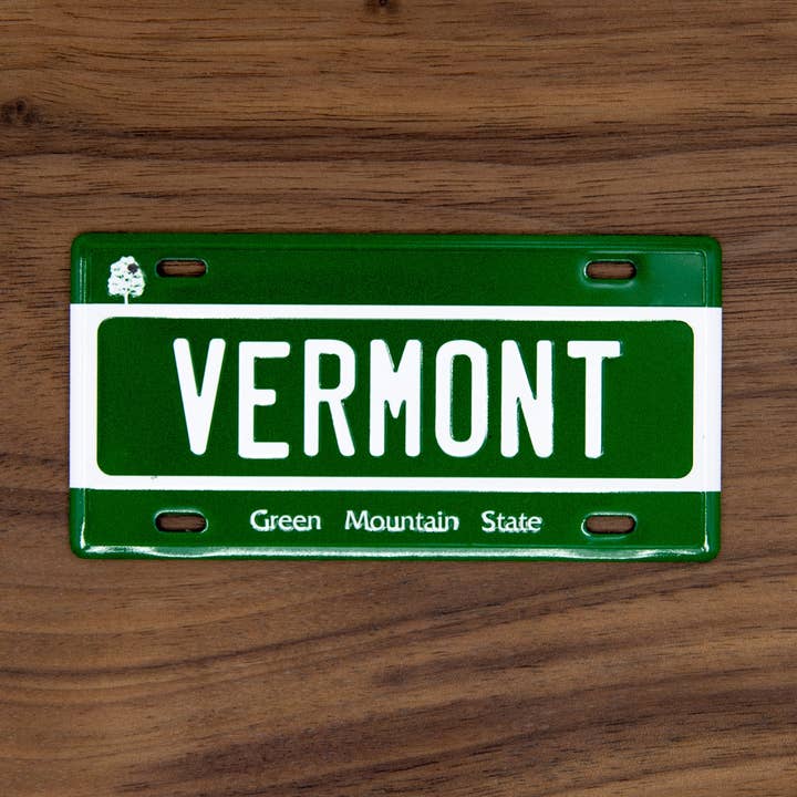 VERMONT - Vermont License Plate Magnet for wholesale by Ski House Games