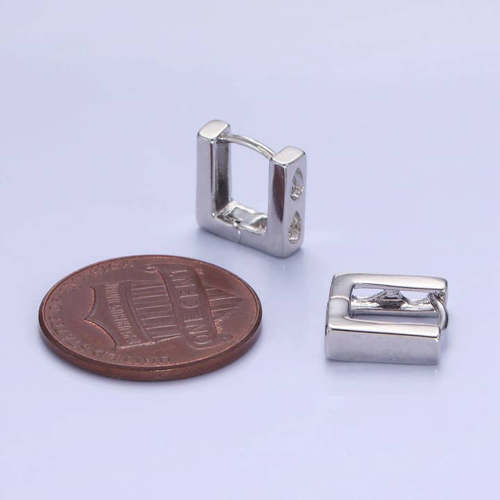 Aim Eternal - Wholesale Stud/Post Earrings - 14K Gold Filled 10mm Square Filigree Cartilage Earrings