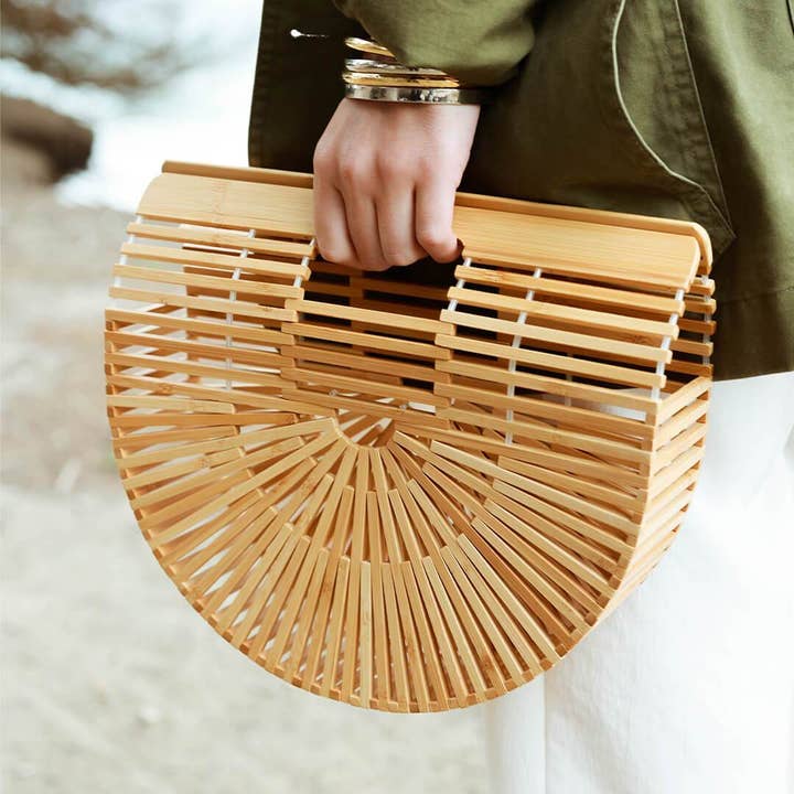 Trang | Ondes et lumière pour la vente par ABOVE STUDIO