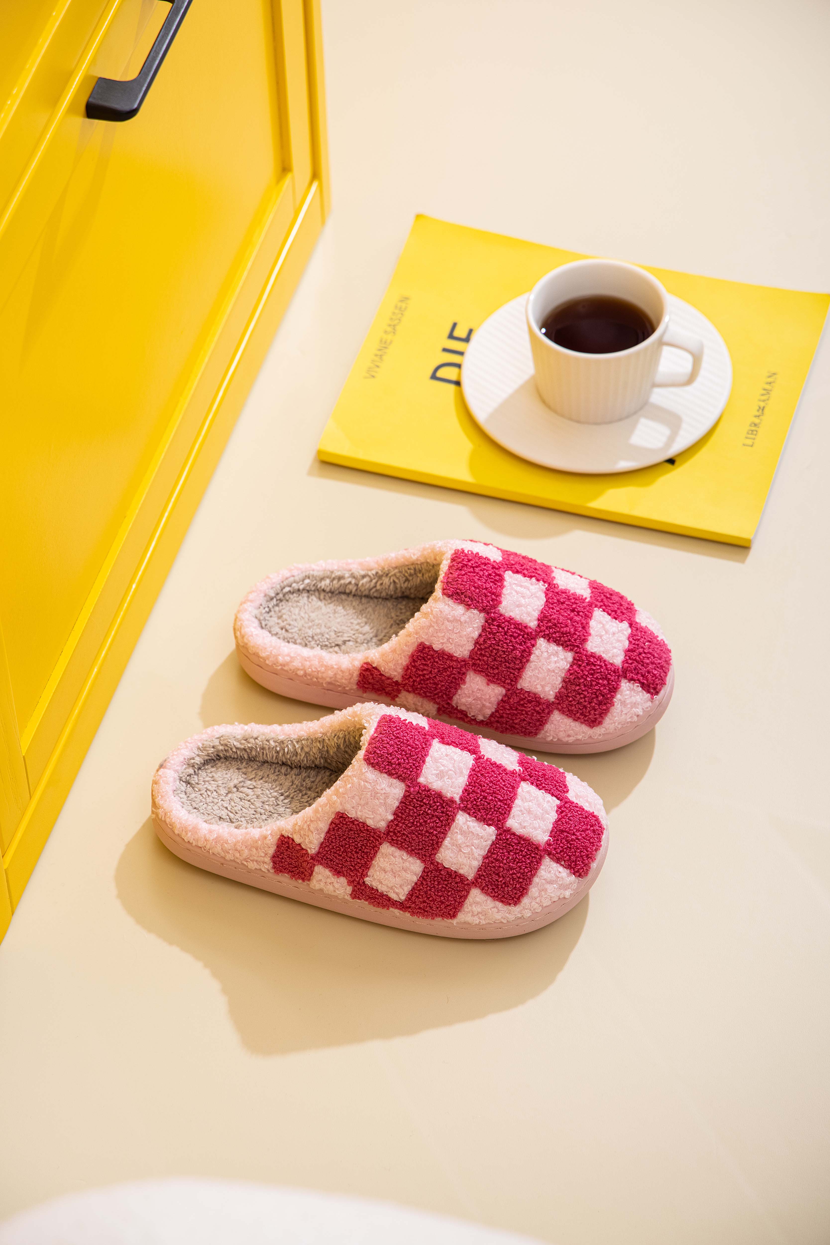 Shop Lev - Wholesale Slippers - Women's - Checker  Illustrated Soft Fluffy Comfy Warm House Slipper4