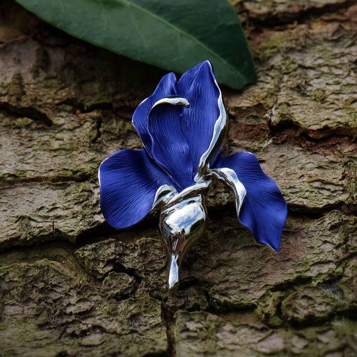 Alexander Thurlow & Co Ltd - Wholesale Brooch - Iris Violet Blue Flower Brooch