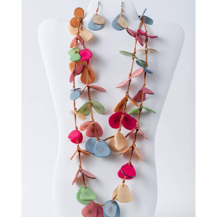 TaguArtsy – wholesale Smycken – Nola kronblad lång Tagua halsbandsuppsättning