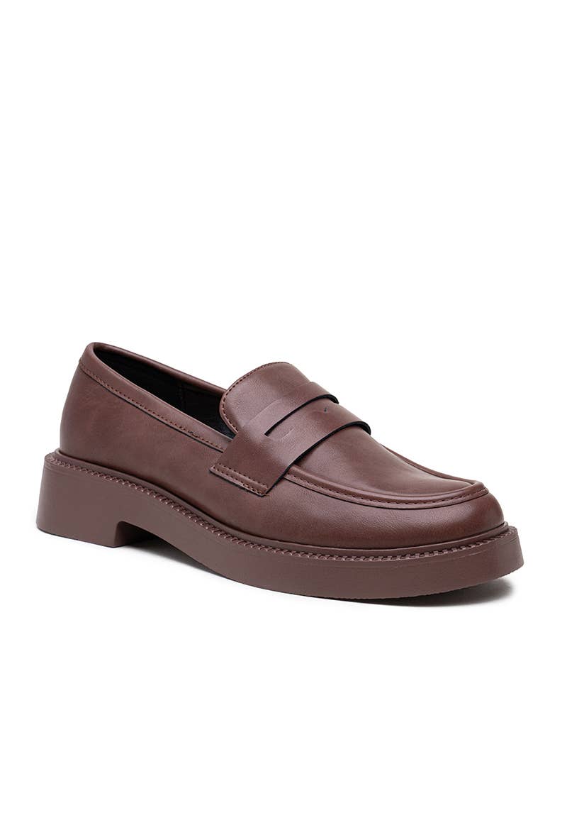 LADY GLORY - Wholesale Loafers - Women's - Sleek platform sole loafers – Minimal & modern look8