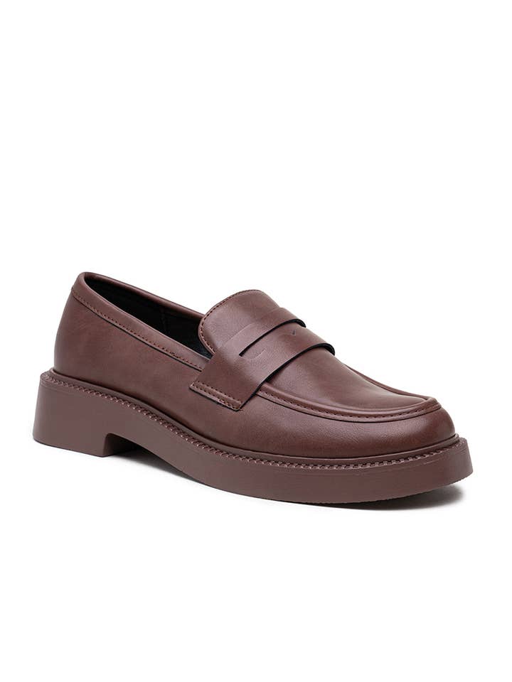 LADY GLORY - Wholesale Loafers - Women's - Sleek platform sole loafers – Minimal & modern look8