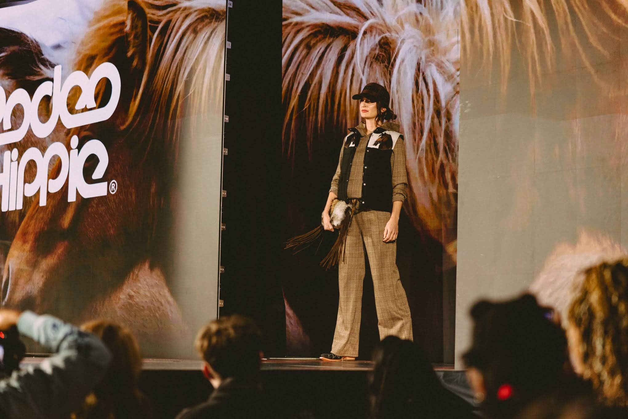 Rodeo Hippie - Wholesale Lounge Set - Women's - HORSE WITH NO NAME PLAID SWEAT SET (Pre-pack 2/2/2/1)3