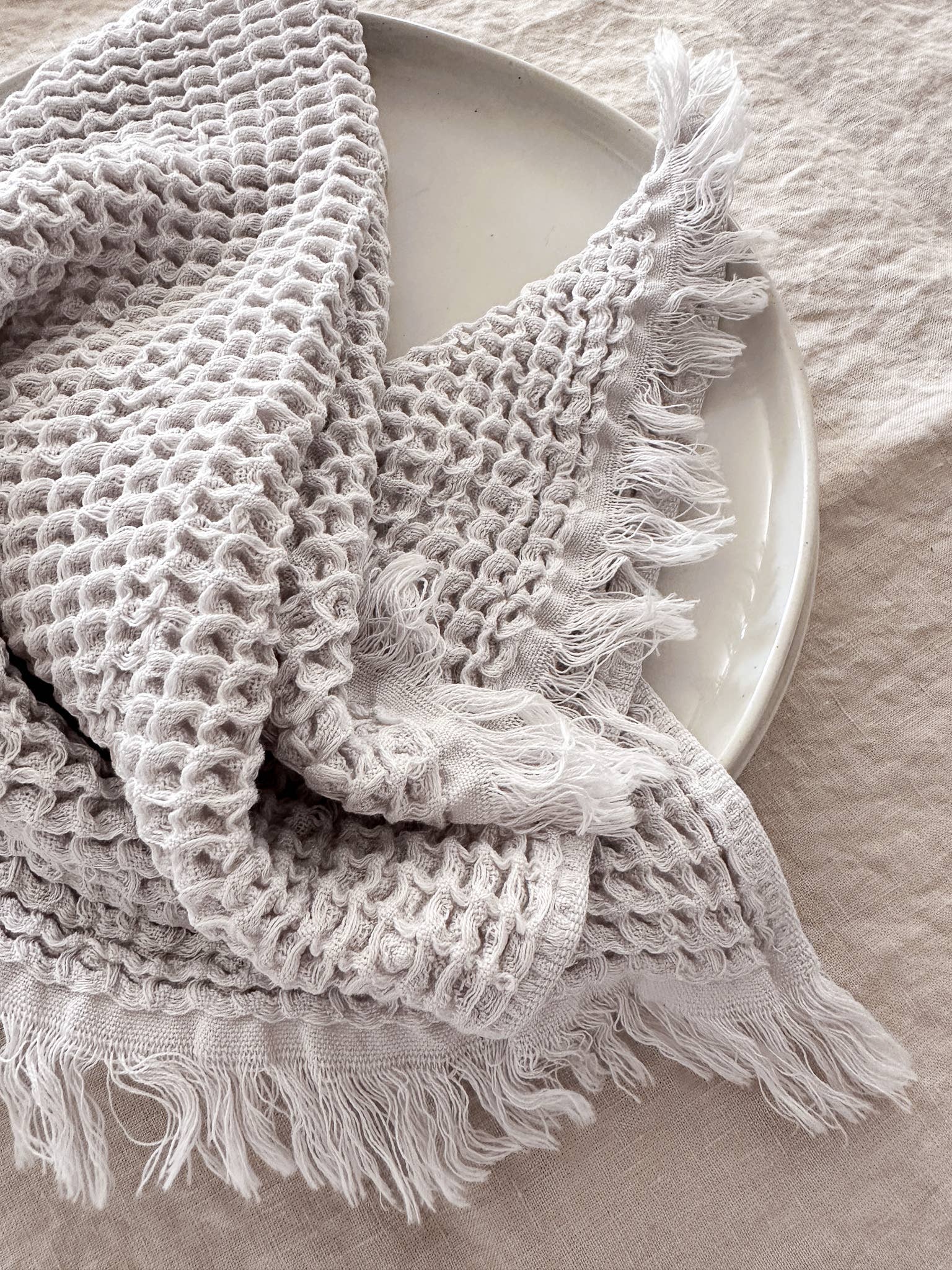 My Kitchen Linens - Wholesale Tea Towel - Set of 2 Waffle Kitchen Towels with Fringes10