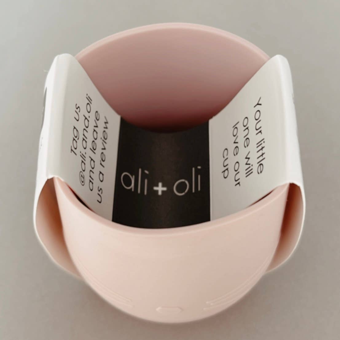 Ali+Oli - Vente Verre/tasse – enfant et bébé - Gobelet ouvert en silicone Bunny Face pour bébé et tout-petit (Misty Blush)7