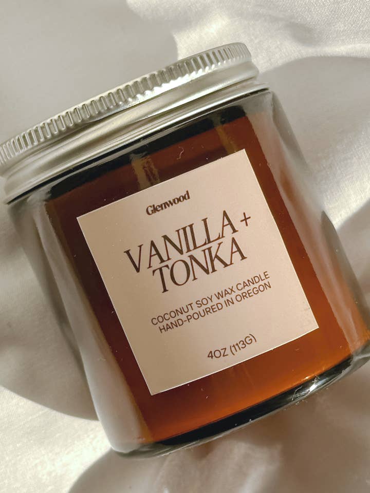 Amber glass jar candle (4 oz) for wholesale by Glenwood candles