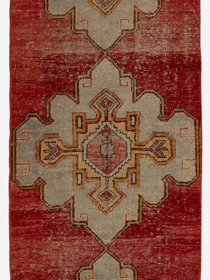 Tappeto Runner turco vintage fatto a mano, 3 x 11,4 piedi, per corridoio per la vendita all'ingrosso da parte di Rug Specialist LLC.