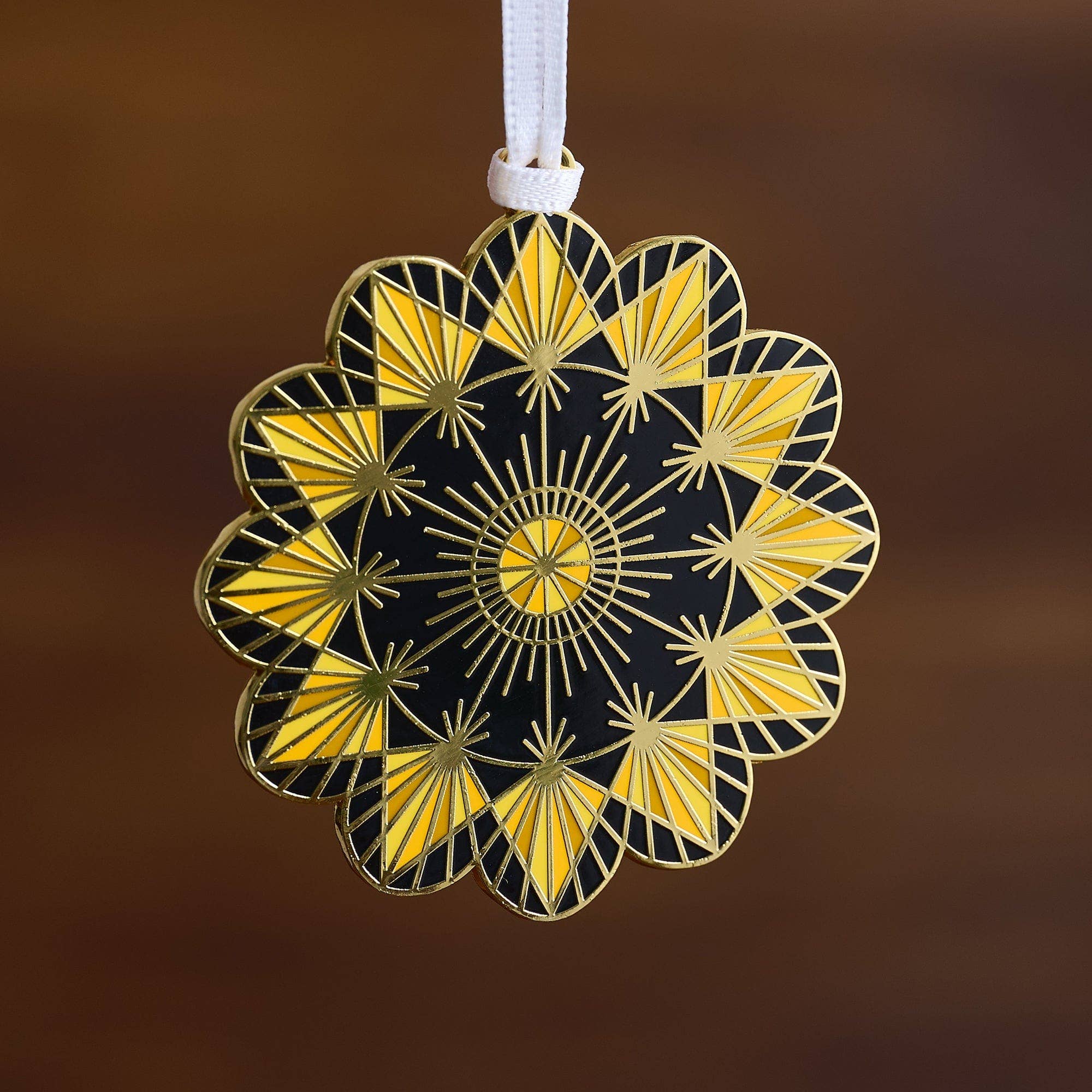 Dissent Pins - Vendita all'ingrosso Decorazione - Ornamento Ucraino di VikaVita 20233