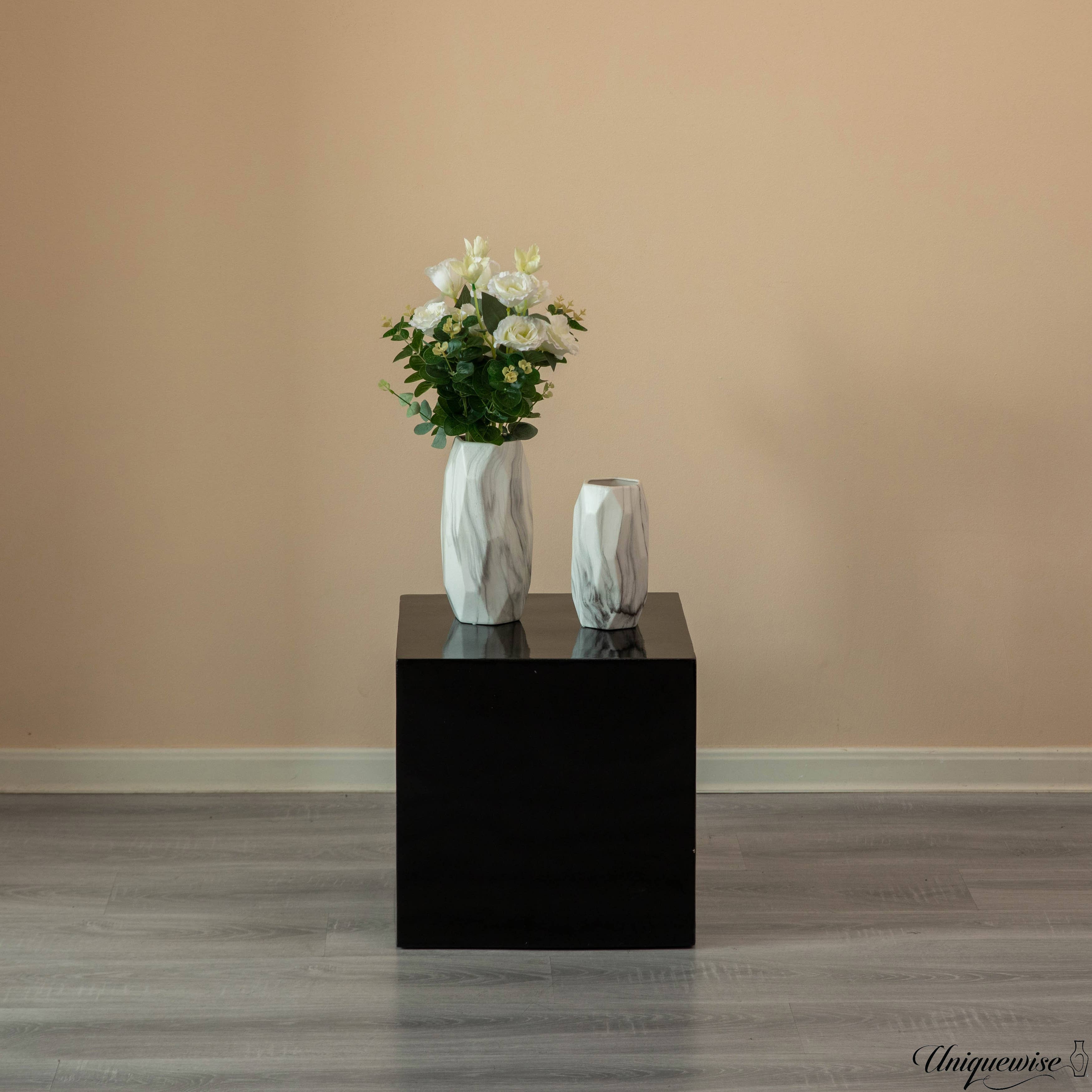 Quickway Imports – wholesale Krukstativ – Blomstativ i kubform, piedestal för blomdisplay6