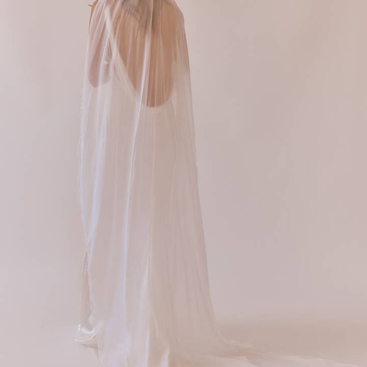 Dove Grey Accessories - Wholesale Veil – Women’s - Janey Silk Chiffon Single Tier Veil5