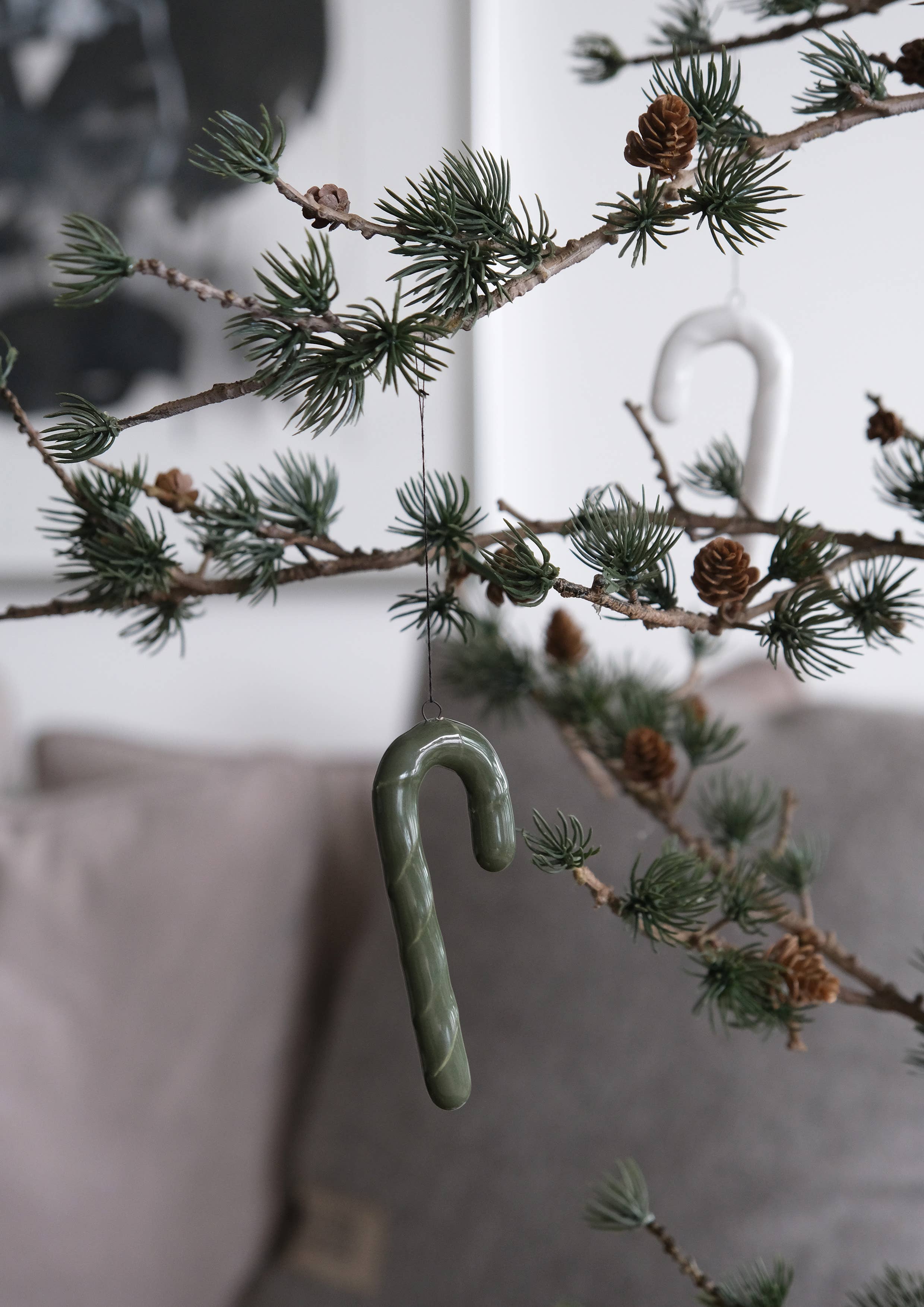 Lübech Living - Wholesale Christmas Decoration - s/4 OOhh candy canes, glossy Hunting Green1