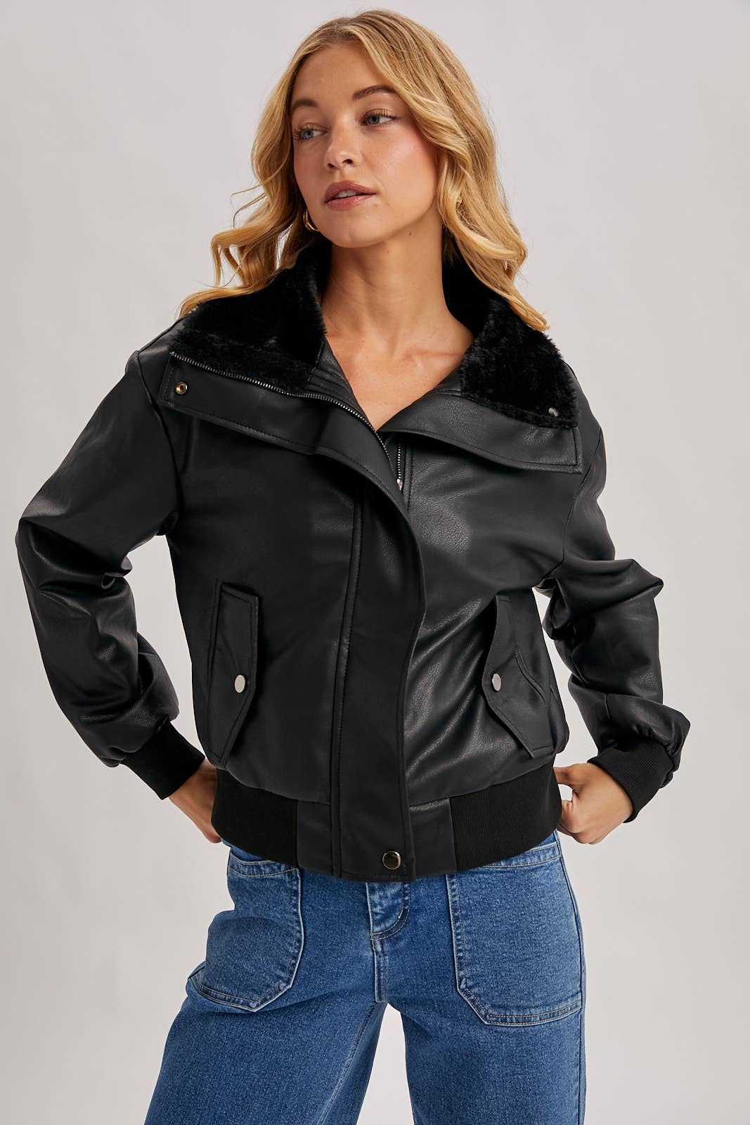 Bluivy - Wholesale Bomber Jacket - Women's - AVIATOR FAUX LEATHER AND FUR TRIMMED BOMBER JACKET6