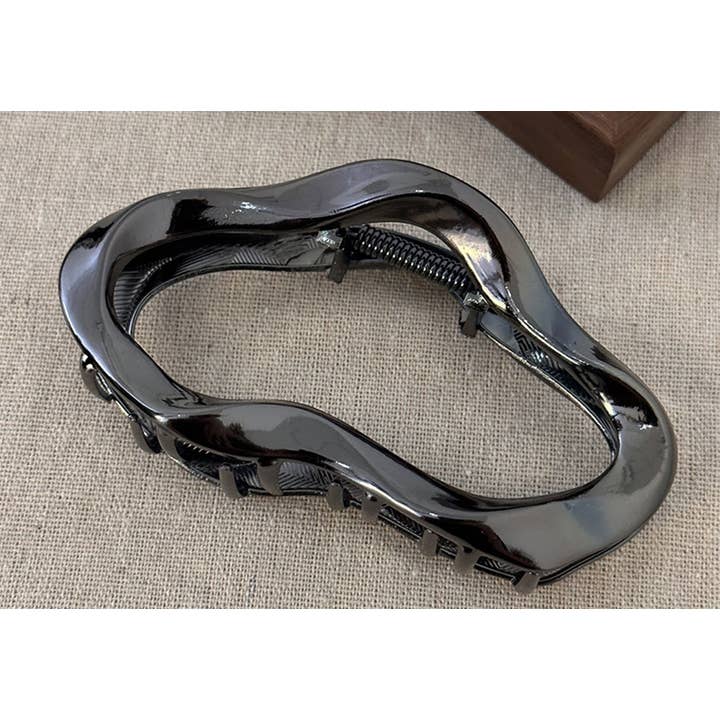 AK Brand - Wholesale Hair Clip - Women's - Metallic Abstract Design Claw
