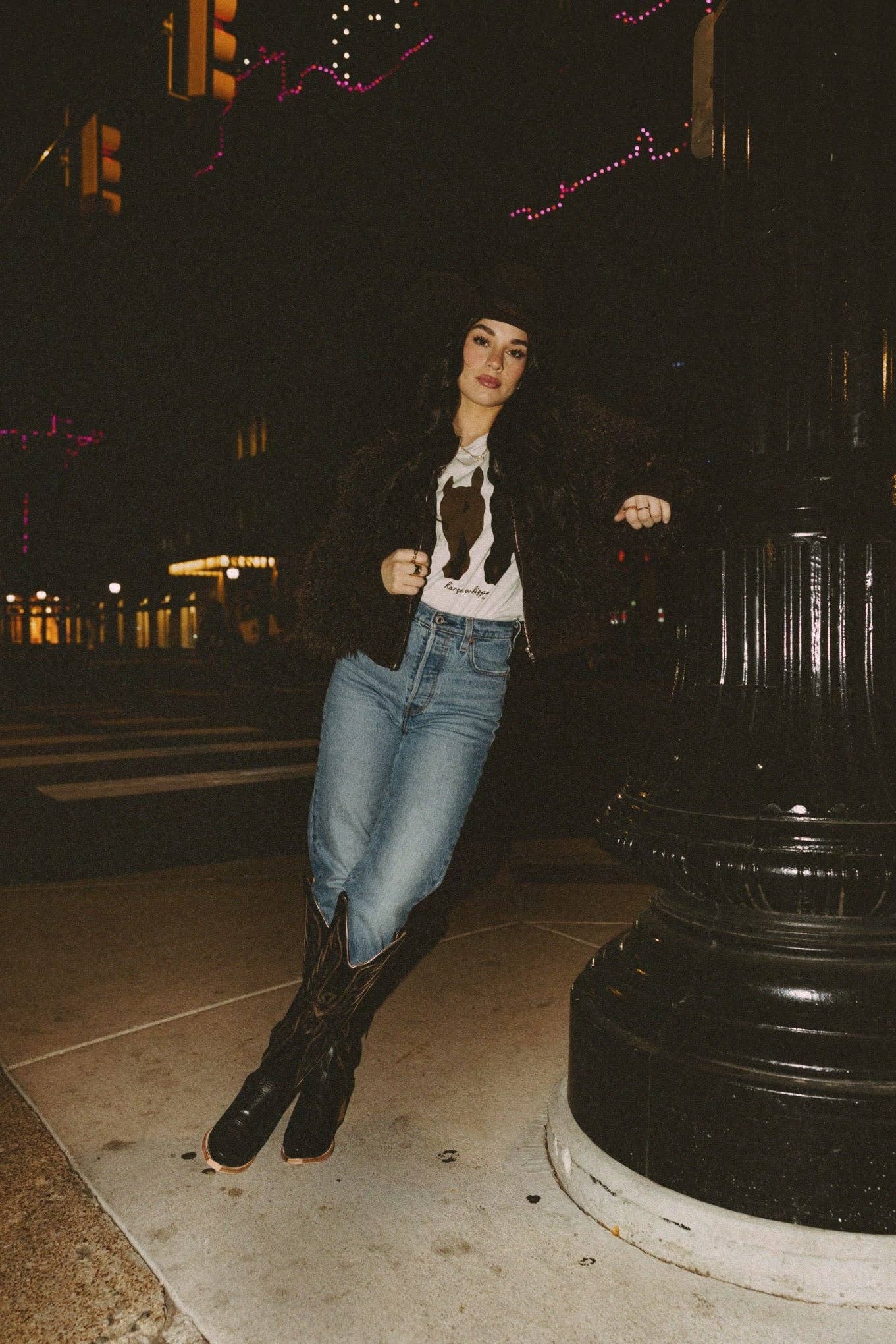 Rodeo Hippie - Wholesale Jacket - Women's - LUXE COWGIRL FAUX FUR JACKET IN BROWN (Pre-pack 2/2/2/1)5