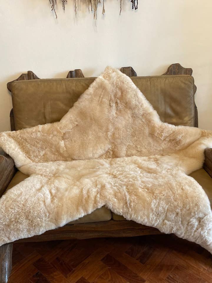 Une étoile est née - Tapis en fourrure d'alpaga à 100% pour la vente par Circle Textile