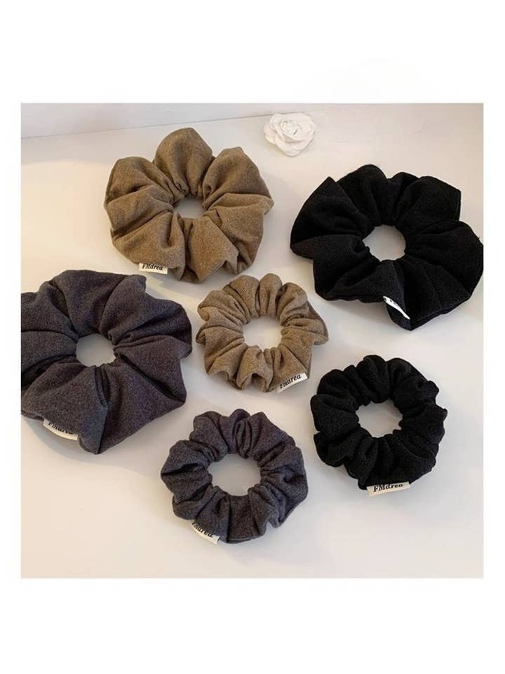 Gifty - Simple Elegant Hair Ties for wholesale by WEST AUSSIE SUPPLIES