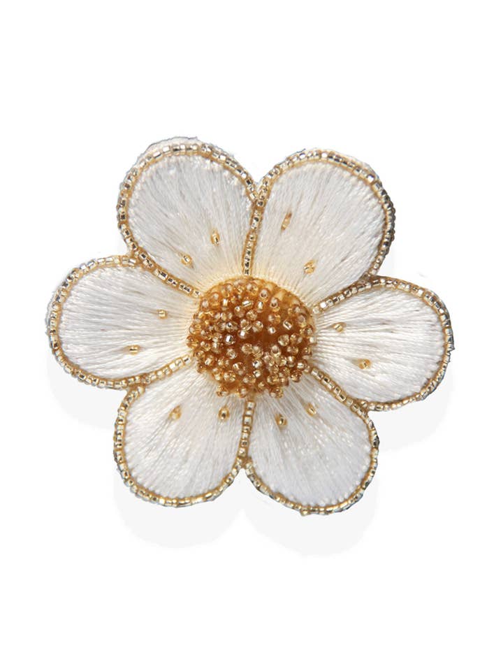 EMBROIDERED BROOCH IN THE SHAPE OF A FLOWER - DAISY for wholesale by Aéle Paris