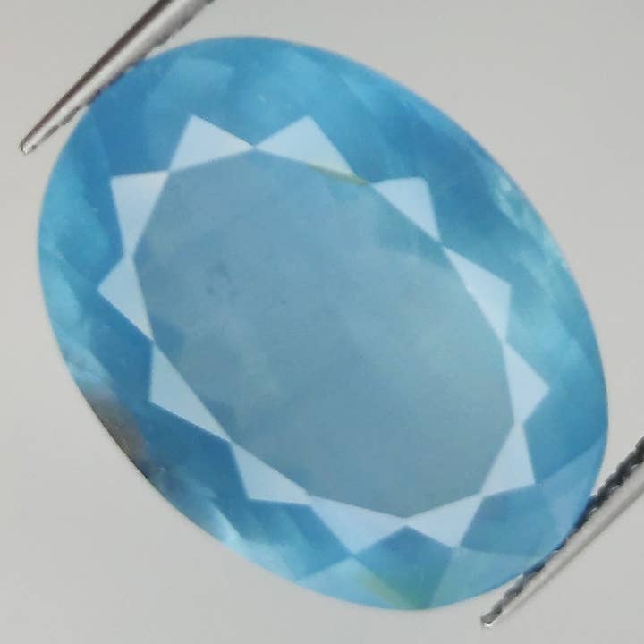 12,36 ct Aquamarin oval, Größe 17,8 x 13,0 mm für den Großhandel von Naturjoya