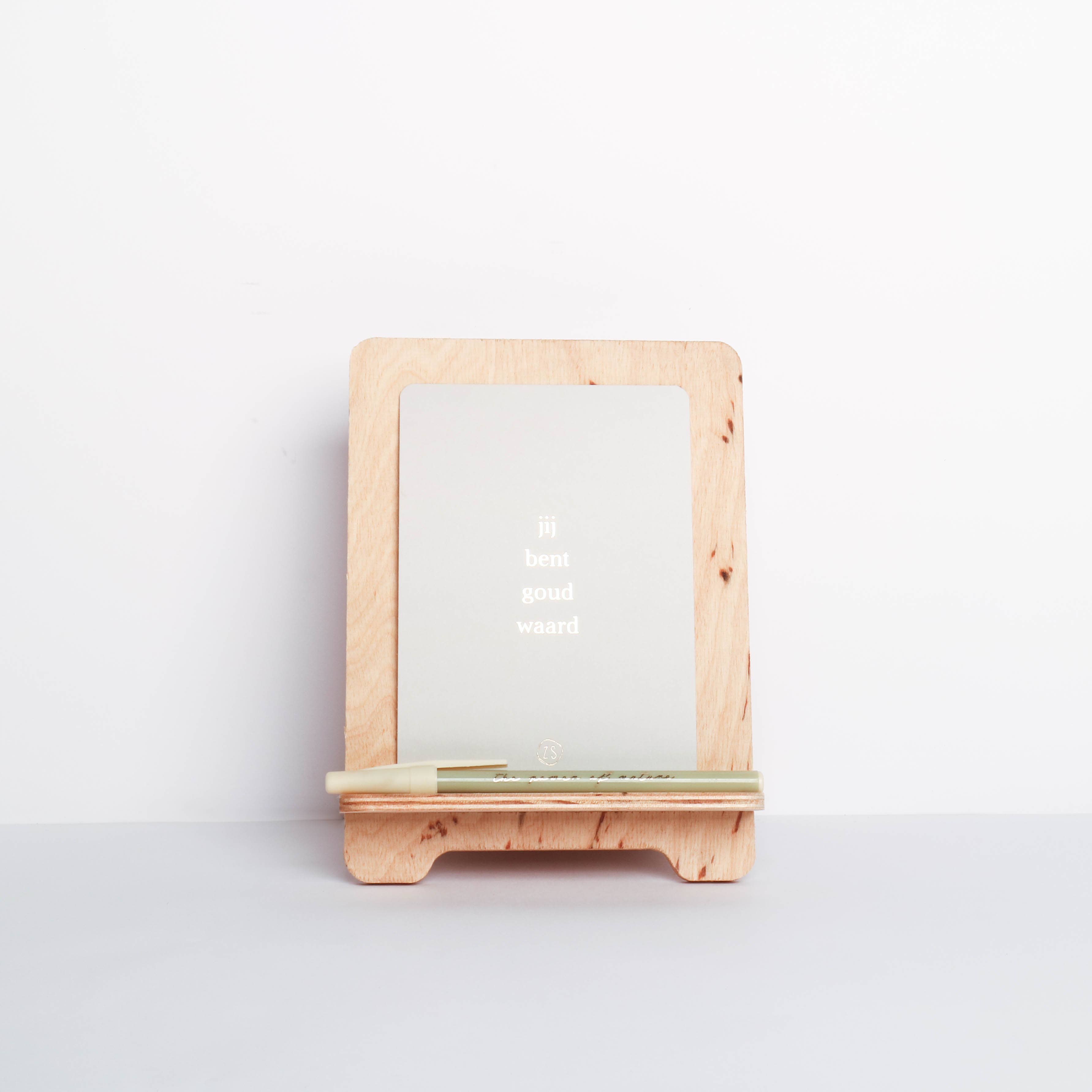 By WOOM - Wholesale Picture Frame Stand - A6 Board 0