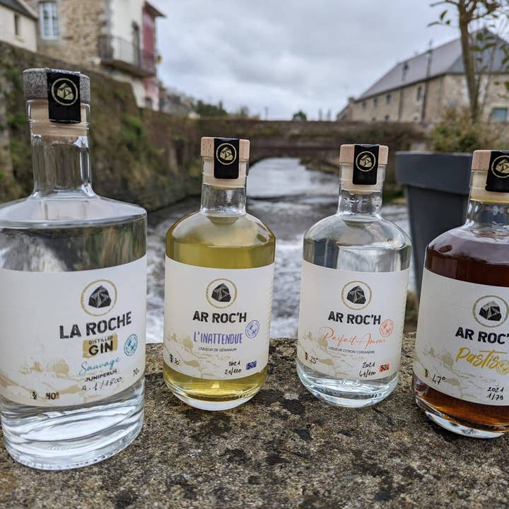 Distillerie Ar Roc'h - Venta al por mayor Licor - Parfait Amour - Licor de limón y cilantro