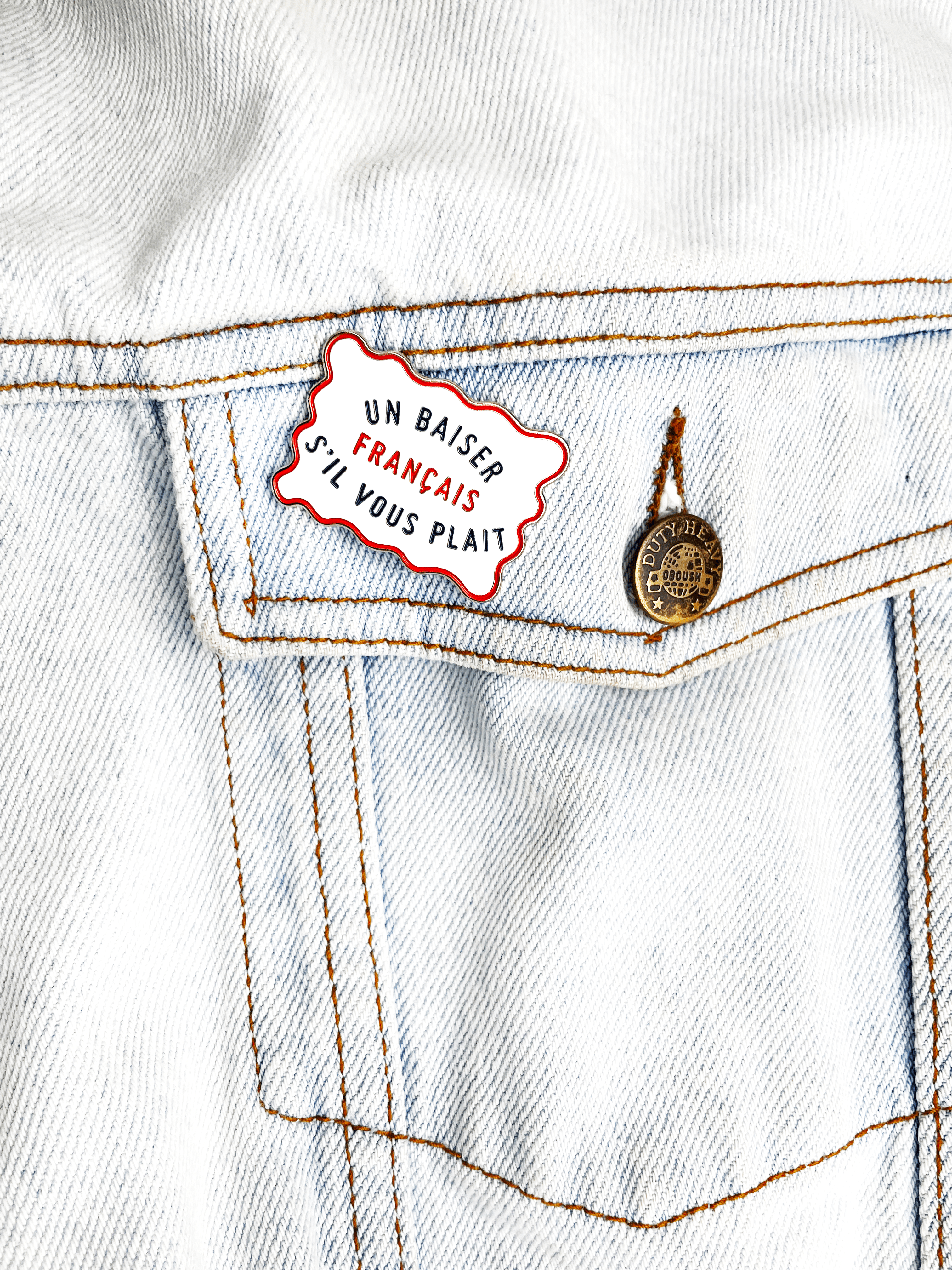 Un baiser français s'il vous plaît - Vente Épinglettes/boutons - Pin's France4