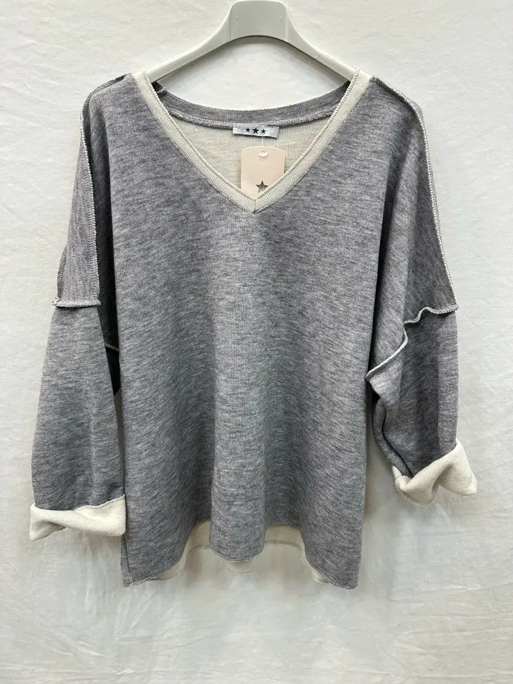 Mimi & Gogo – wholesale Sweatshirt – Women's – Thick V-Neck Sweatshirt @7514_ThickVSweatshirt8