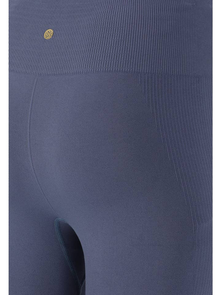 YUMAN – wholesale Athletic/lounge leggings – Women's – Athlecia Balance Seamless Tights, Serenity Blue5