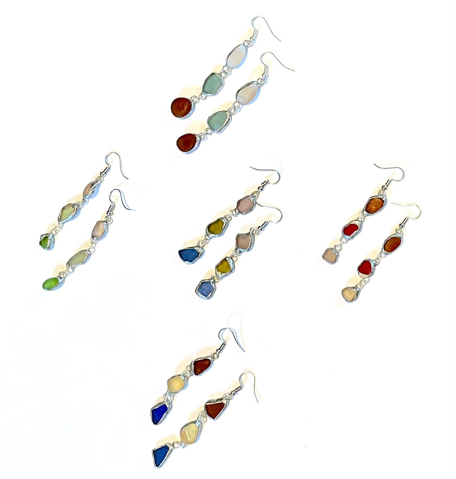 Cyn Elizabeth Studios - Wholesale Hangende/ronde oorbellen - Oorbellen van Zeeglas met Geschuurde Rijen0