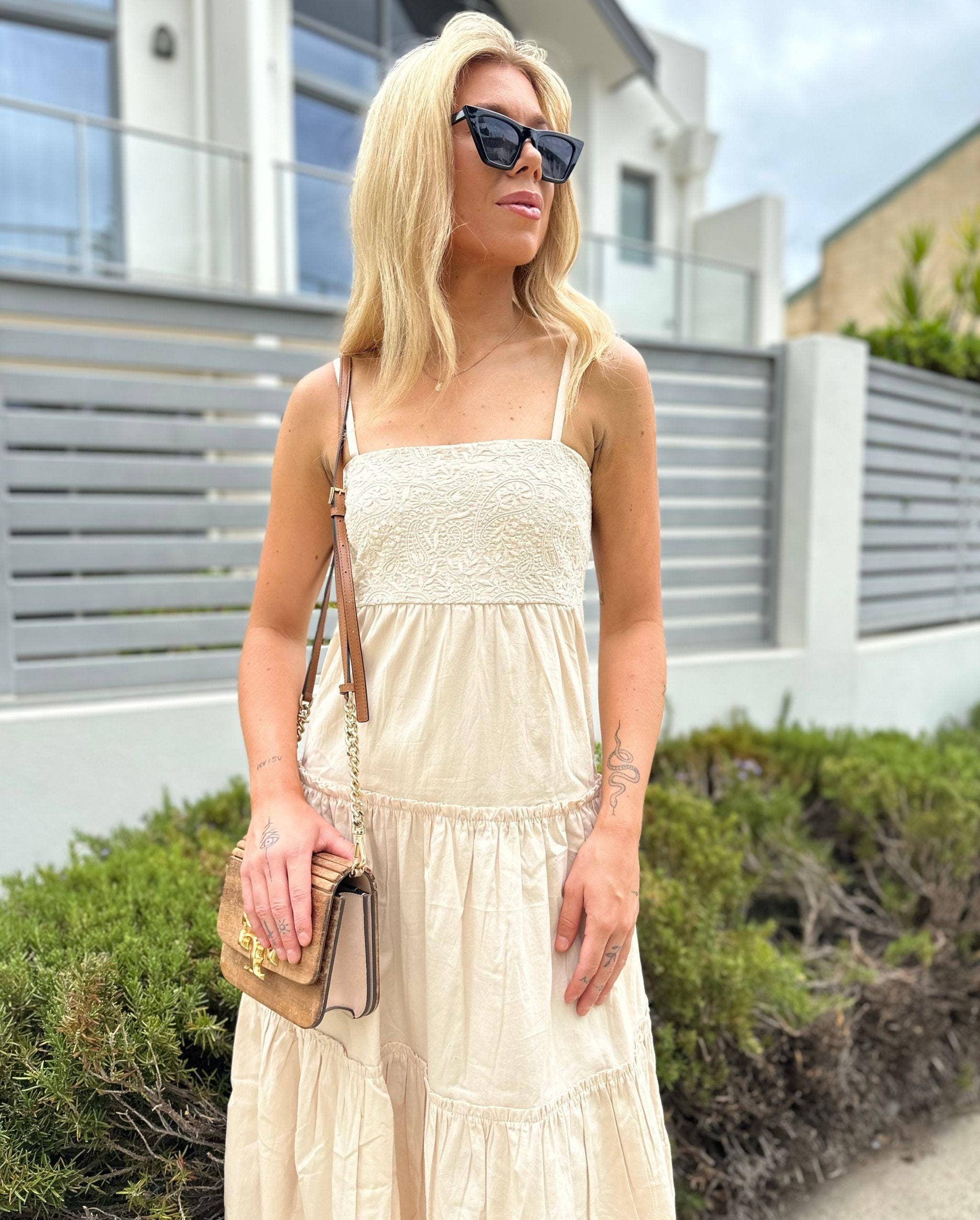 Kaasida | Women Fashion Boutique - Wholesale Dress - Women's - Zaafira Tiered Midi Dress16