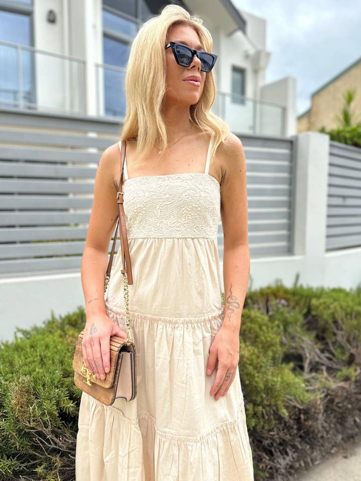 Kaasida | Women Fashion Boutique - Wholesale Dress - Women's - Zaafira Tiered Midi Dress16