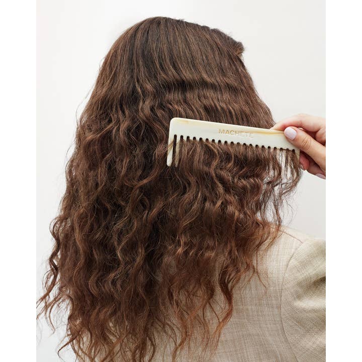 MACHETE - Wholesale Hair Brush/Comb - No. 2 Comb in Classic Tortoise2