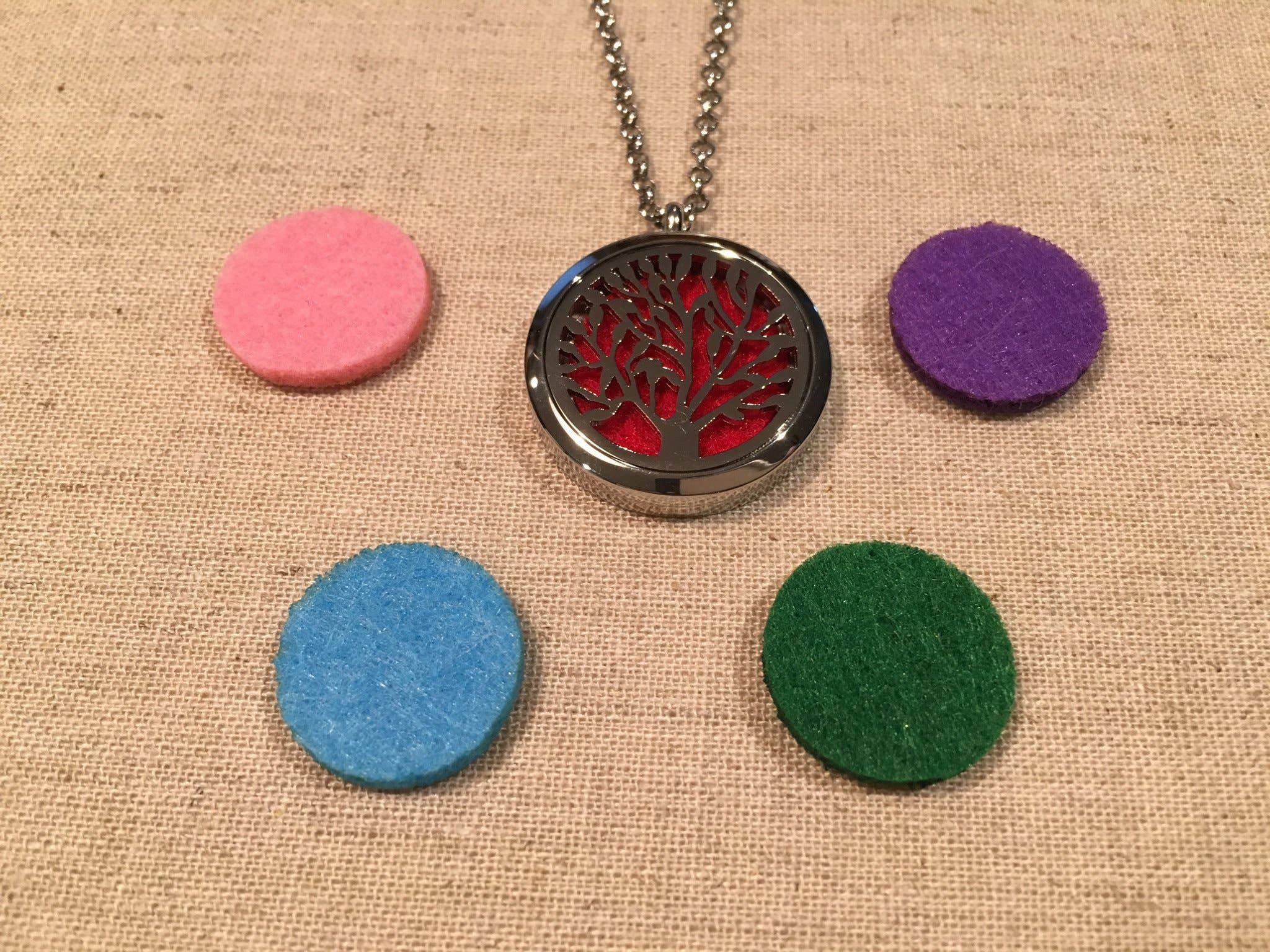 Baltic Essentials - Wholesale Aromatherapy Necklace - Tree of Life Essential Oil Pendant Hypo-Allergenic 316L4