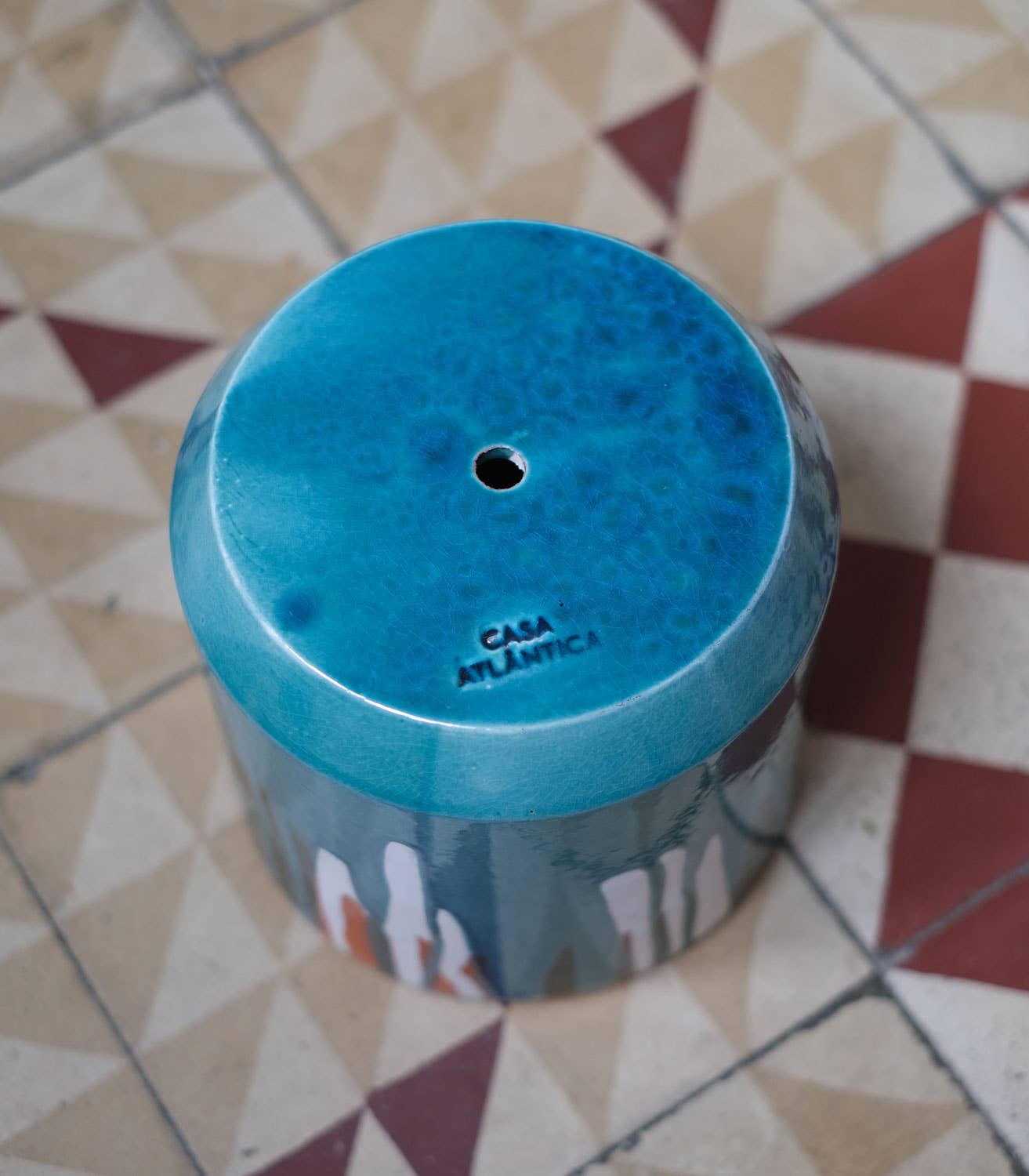 Casa Atlântica - Wholesale Plant Pot - Clay pot with white slip and blue glaze7