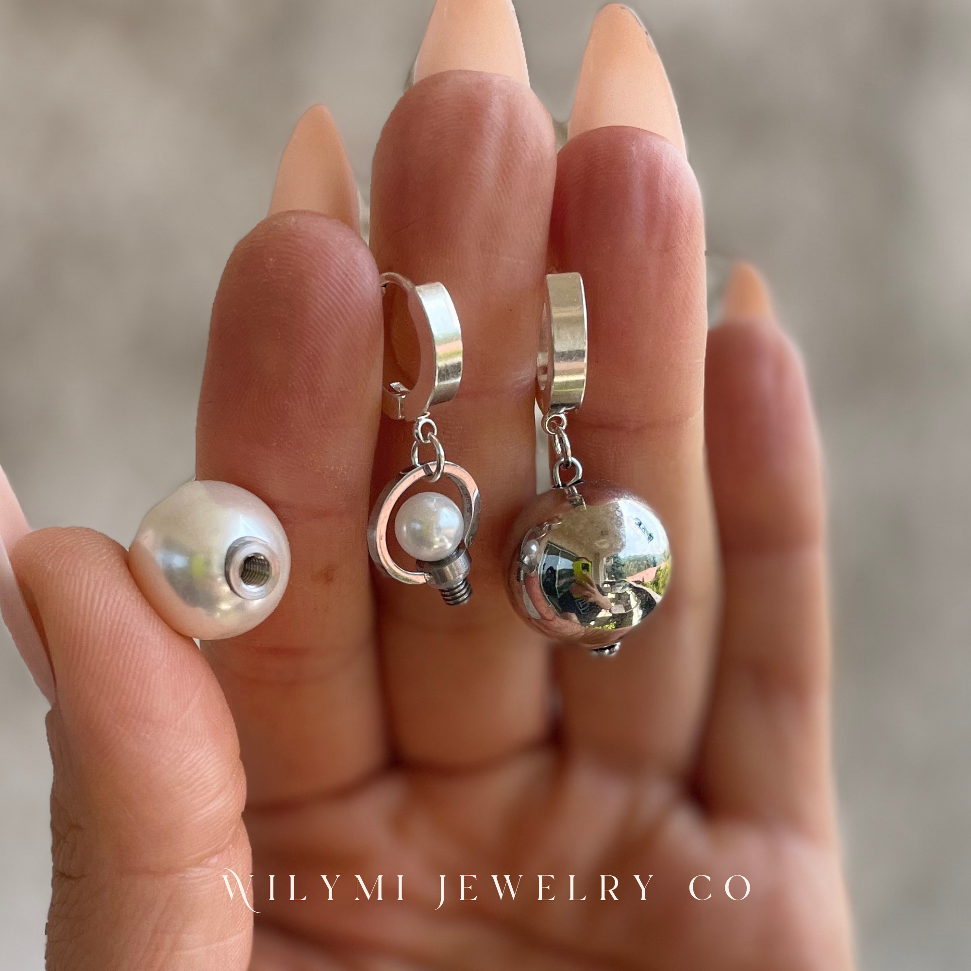 WILYMI Jewelry Co - Vente Boucles d'oreilles pendantes - BOUCLES D'AROMATHÉRAPIE en perle + argent | Boucle d'oreille dépareillée11