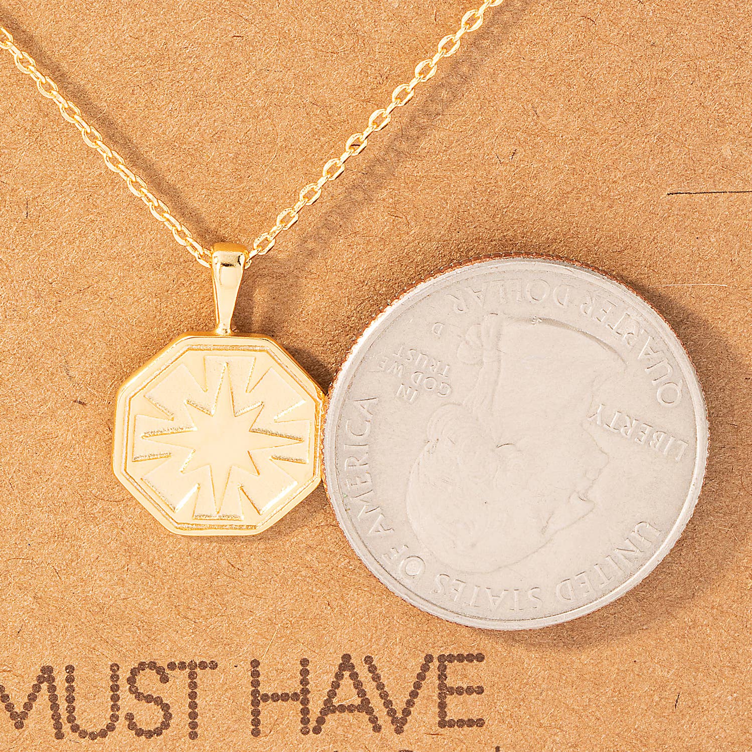 Fame Accessories - Venta al por mayor Collares con colgantes/abalorios - Collar con colgante de octágono North Star1