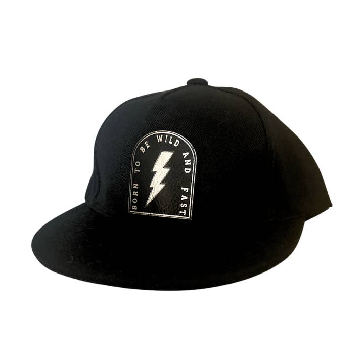 Født til at være vild og hurtig hat for engroshandel hos Raised Rad Co