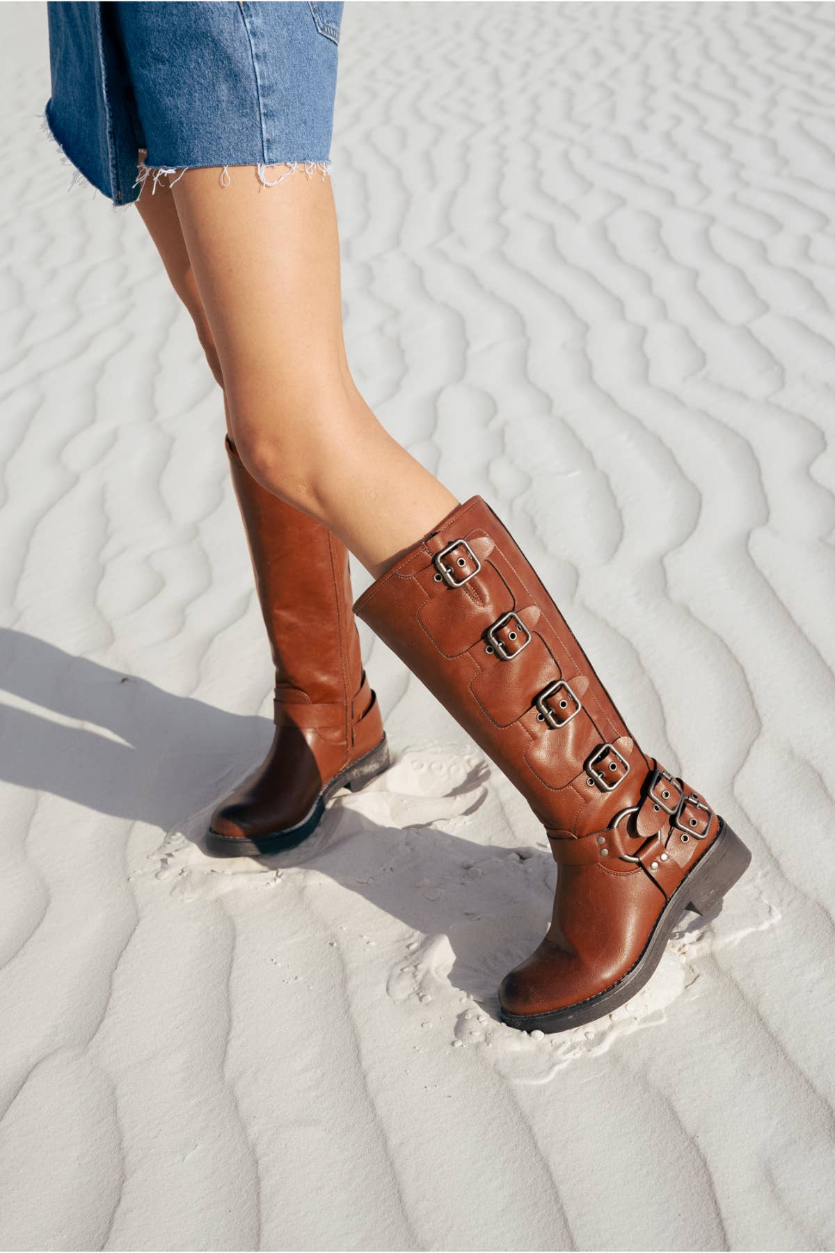 camel LQ-96 buckle boots for wholesale on Faire8